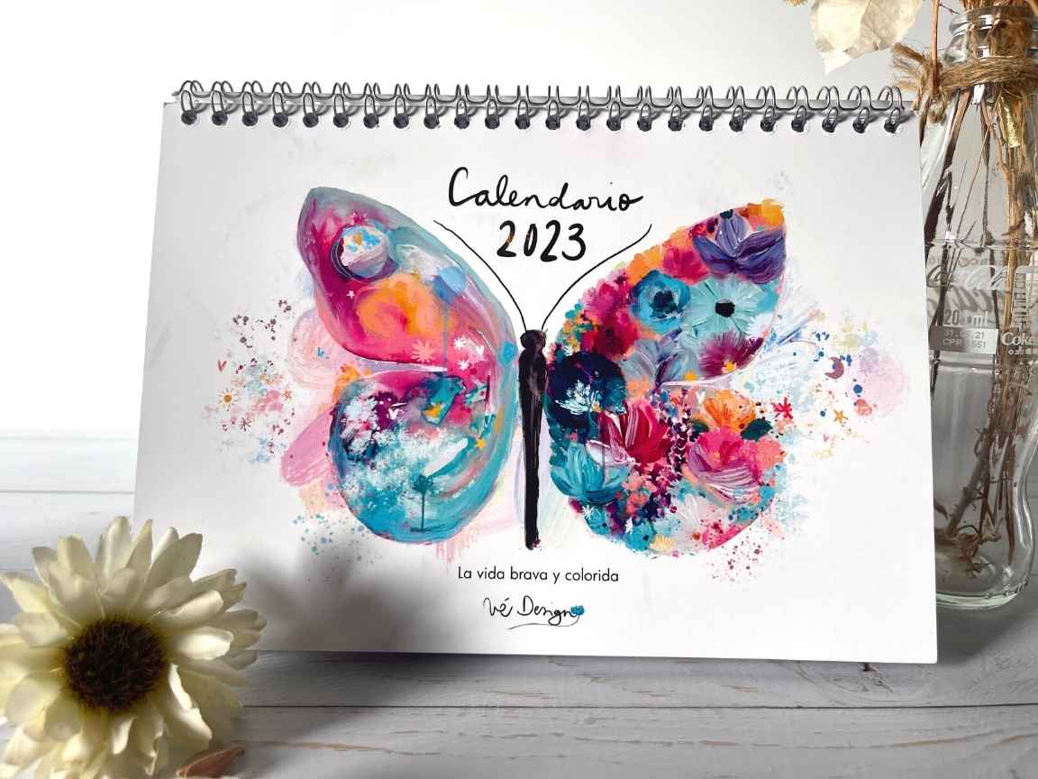 Calendario de mesa Brava y colorida 2023